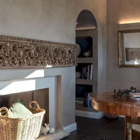 Villa Dianella 8&2, Emma