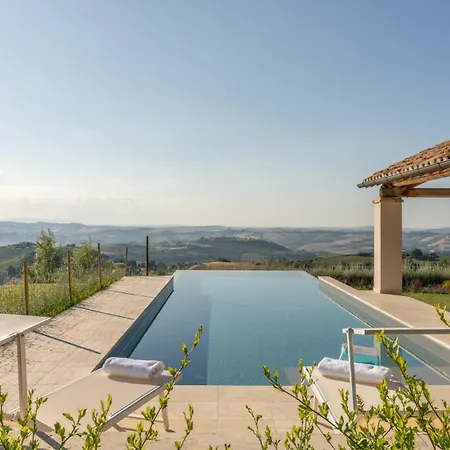 Dianella 8&2, Emma Villa Monterubbiano